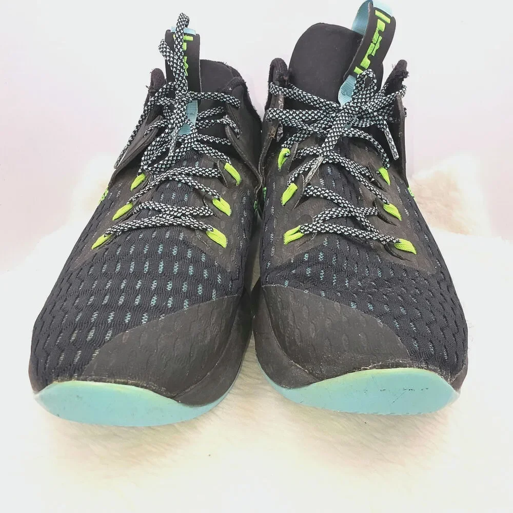 NIKE Lebron Witness 5  Athletic Shoes Black/Lagoon Pulse Green Colorway Men 11.5